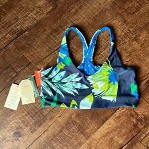 NEW with tags Maaji sports bra top blue green floral speckled polka dotted cute